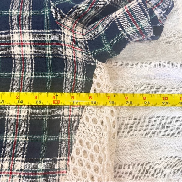 SEA NEW YORK BLUE PLAID/ LACE EYELET CREWNECK TOP BLOUSE SZ M ACCDEMIA PREPPY - Picture 6 of 8
